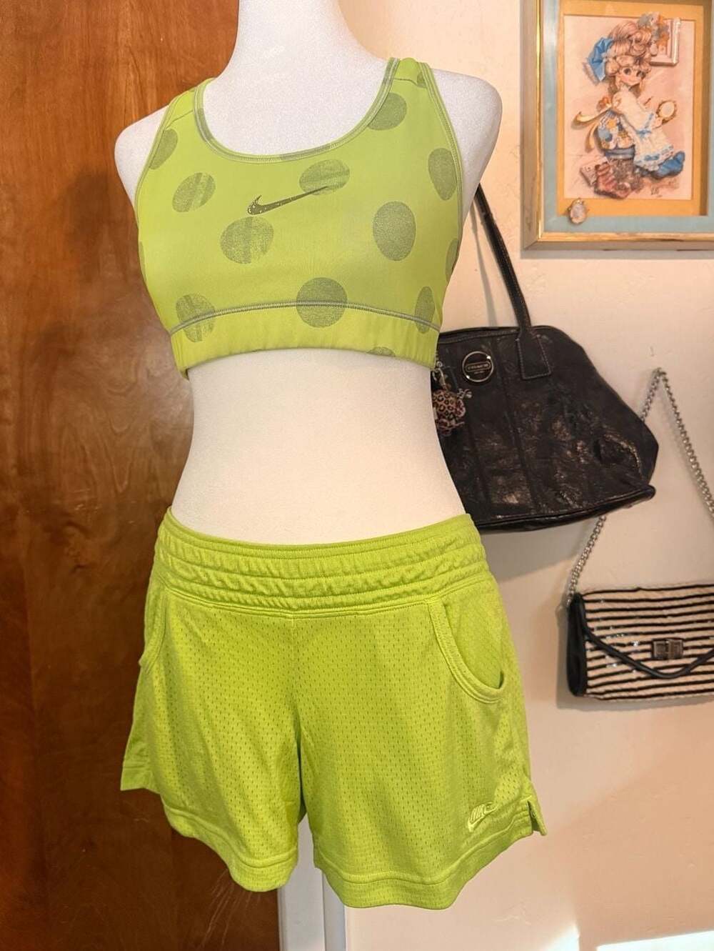 Nike Pro Sports Bra and Nike Sportswear Mesh Shorts Neon Yellow Set Size M/S